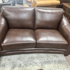 Amax Manchester Leather Loveseat