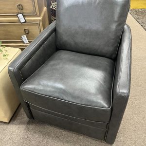 Atlus Gray Leather Swivel Chair by Leather Italia, USA