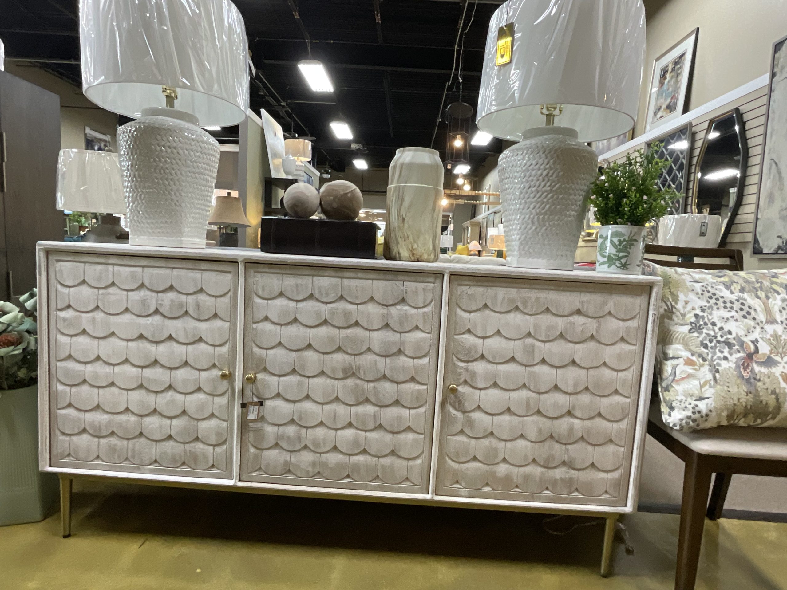 White Mango Wood Console - Image 3